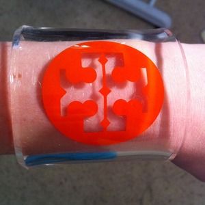 Tory Burch Jewelry - Tory Burch acrylic cuff Tory Burch Jewelry - Tory Burch acrylic cuff