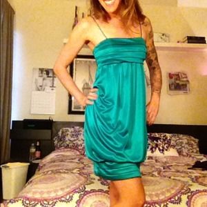 Morgan and Co. Dresses & Skirts - Amazing dress. Morgan and Co. Dresses & Skirts - Amazing dress.