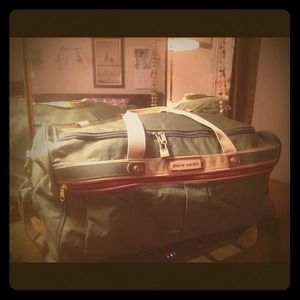 Pierre Cardin Handbags - Tough Pierre Cardin duffle bag. Pierre Cardin Handbags - Tough Pierre Cardin duffle bag.
