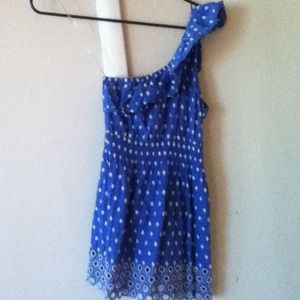 Pretty blue polka dot 1 shoulder top