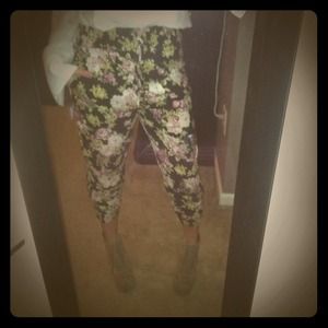 *REDUCED* Floral Slouchy Pants