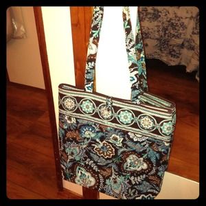 RESERVED for mjgirl - Vera Bradley tote RESERVED for mjgirl - Vera Bradley tote