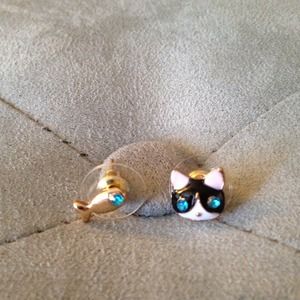 Anna Sui Jewelry - Sold:)desibellAnna Sui small cute crystal fish&kit Anna Sui Jewelry - Sold:)desibellAnna Sui small cute crystal fish&kit