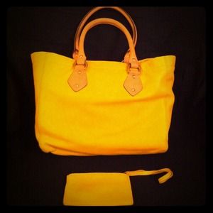 J. Crew Handbags - ***Reserved***Pre-loved JCREW yellow tote J. Crew Handbags - ***Reserved***Pre-loved JCREW yellow tote