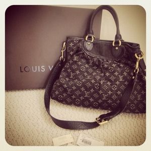 Louis Vuitton Handbags - ❌SOLD❌ Louis Vuitton Handbags - ❌SOLD❌