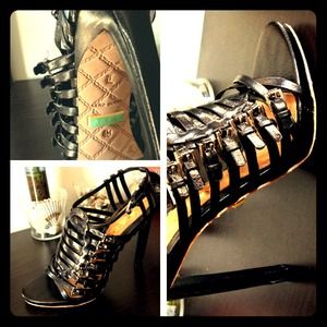 L.A.M.B leather 5-6" heels L.A.M.B leather 5-6" heels