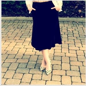 Dresses & Skirts - Black Midi Skirt Dresses & Skirts - Black Midi Skirt