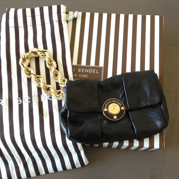 Henri Bendel Handbags - Henri Bendel black leather wristlet clutch Henri Bendel Handbags - Henri Bendel black leather wristlet clutch