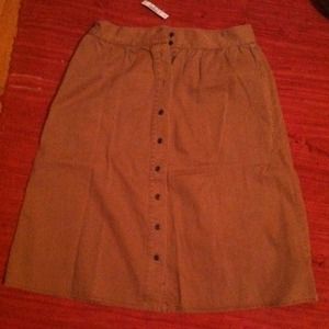 Madewell Dresses & Skirts - Khaki high waisted Madewell skirt! New, with tags! Madewell Dresses & Skirts - Khaki high waisted Madewell skirt! New, with tags!
