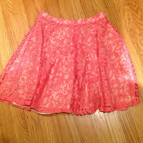 H&M Dresses & Skirts - Pink skirt 2 H&M Dresses & Skirts - Pink skirt 2