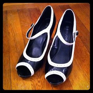 Rouge Shoes - Retro Mary Jane Shoes Rouge Shoes - Retro Mary Jane Shoes