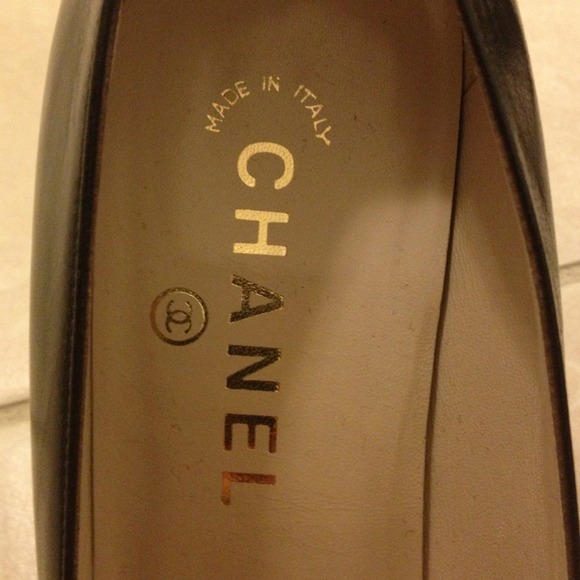 CHANEL Shoes - Chanel dark brown 3" heels in good condition 3 CHANEL Shoes - Chanel dark brown 3" heels in good condition 3