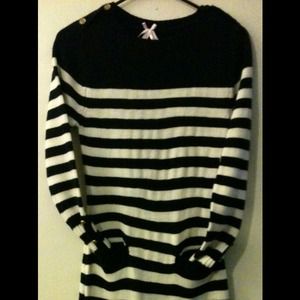 Navy blue and off white striped knit dress Navy blue and off white striped knit dress
