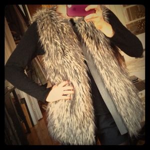 Joie Outerwear - Joie Faux Fur Vest. Joie Outerwear - Joie Faux Fur Vest.
