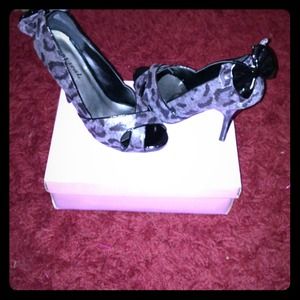 Leopard Bow Pumps Leopard Bow Pumps