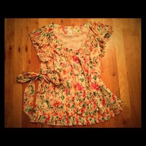 Diane von Furstenburg Tops - Diane Von Furstenberg Floral Wrap Top Diane von Furstenburg Tops - Diane Von Furstenberg Floral Wrap Top