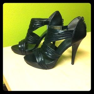 Guess Shoes - Guess Davisa Heels Guess Shoes - Guess Davisa Heels