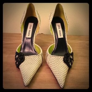Steve Madden Shoes - ✨SOLD✨NEW Steve Madden "Bling" d'Orsay heels Steve Madden Shoes - ✨SOLD✨NEW Steve Madden "Bling" d'Orsay heels