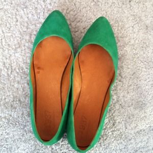 REDUCED!! Madewell suede sidewalk skimmers REDUCED!! Madewell suede sidewalk skimmers