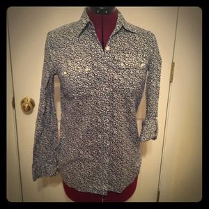 Banana Republic Tops - SOLD BR top & Gap bra Banana Republic Tops - SOLD BR top & Gap bra