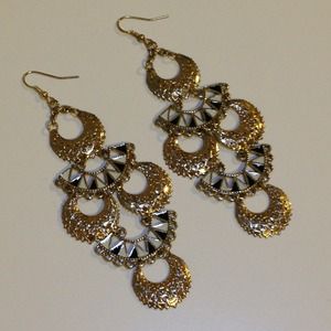Forever 21 Jewelry - Black, white, & gold earrings from Forever 21 Forever 21 Jewelry - Black, white, & gold earrings from Forever 21