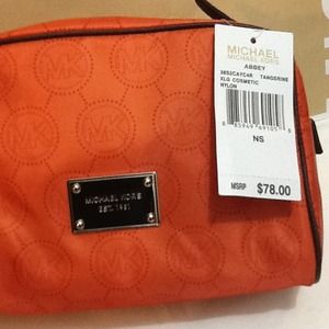 Michael Kors Handbags - MK BAG. Michael Kors Handbags - MK BAG.