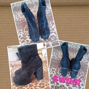 Chinese Laundry Boots**Reduced** Chinese Laundry Boots**Reduced**