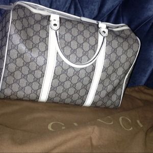 Gucci.... Joy Boston bag Gucci.... Joy Boston bag