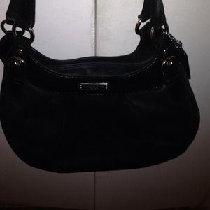 Authentic leather and patent leather Coach Authentic leather and patent leather Coach