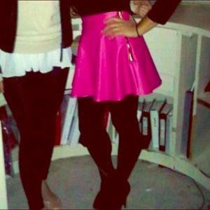 Naven Dresses & Skirts - NAVEN Pop Pink Faux Leather Skirt XS Naven Dresses & Skirts - NAVEN Pop Pink Faux Leather Skirt XS