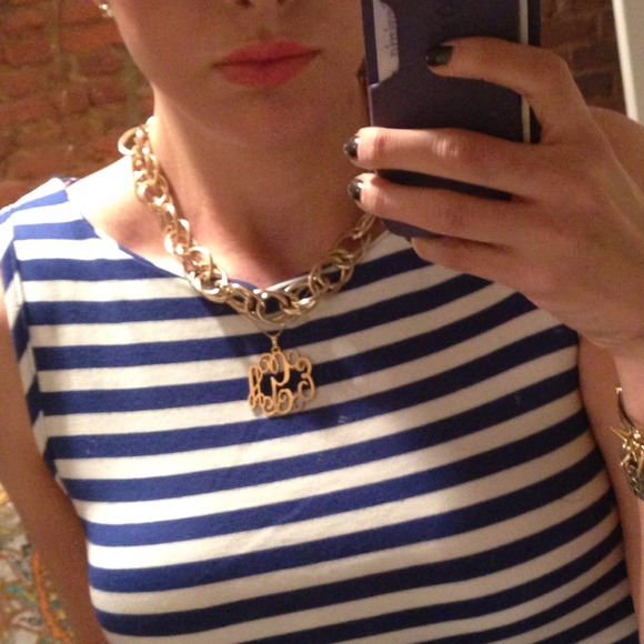 Jewelry - 🌟Sold In bundle🌟Gold chain necklace 2 Jewelry - 🌟Sold In bundle🌟Gold chain necklace 2