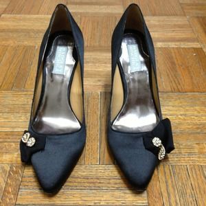 Badgley Mischka Black Pumps Badgley Mischka Black Pumps