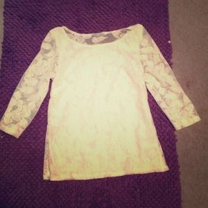 Ivory Lace Mid Arm Sleeve top Ivory Lace Mid Arm Sleeve top