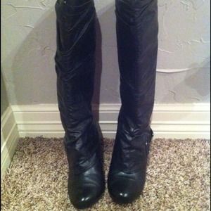 Black buckle boots size 6 Black buckle boots size 6