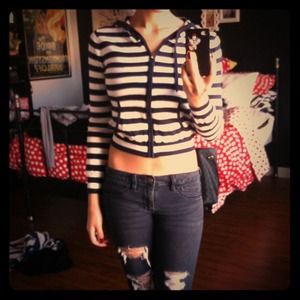 Forever 21 crop jacket! Forever 21 crop jacket!