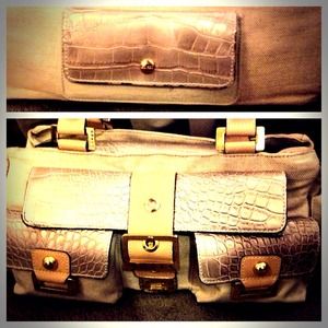 Guess Handbags - GUESS "Mambo Chic" handbag Guess Handbags - GUESS "Mambo Chic" handbag