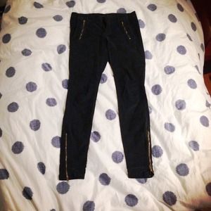 Zara Pants in Dark Green Zara Pants in Dark Green