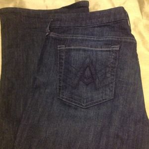 NWOT Size 30 7 for All Mankind A-Pocket Jeans NWOT Size 30 7 for All Mankind A-Pocket Jeans