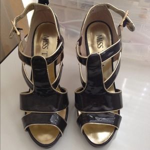 Brown & Gold Strappy Heels Brown & Gold Strappy Heels