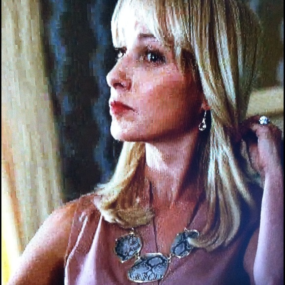 Jewelry - 🎬As seen on Deception 🎬snakeskin necklace 3 Jewelry - 🎬As seen on Deception 🎬snakeskin necklace 3