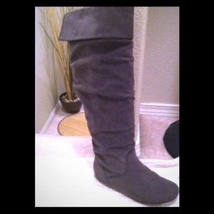 Grey Bootspart of bundle for vanessa Grey Bootspart of bundle for vanessa