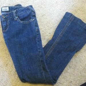 Size 25 free people jeans medium wash! Size 25 free people jeans medium wash!