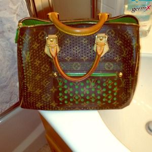 Limited edition Louis Vuitton Limited edition Louis Vuitton