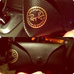 Ray Ban authentic glasses case Ray Ban authentic glasses case