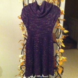 Soft sweater dress in maroon Soft sweater dress in maroon