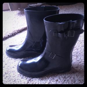 Aldo rain boots Aldo rain boots