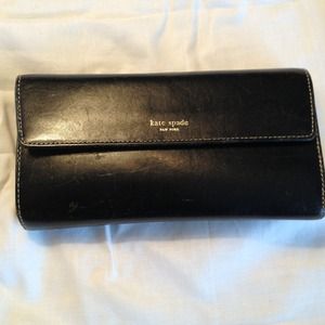 <RESERVED> Kate spade wallet <RESERVED> Kate spade wallet