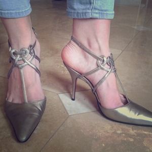 Authentic Christian Louboutin pointed silver heel Authentic Christian Louboutin pointed silver heel
