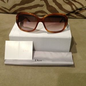 Authentic Dior sunglasses Authentic Dior sunglasses