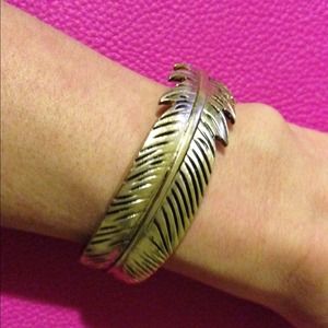 Feather Cuff Bracelet Feather Cuff Bracelet